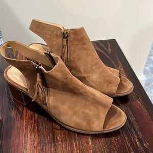 Adam Tucker booties
